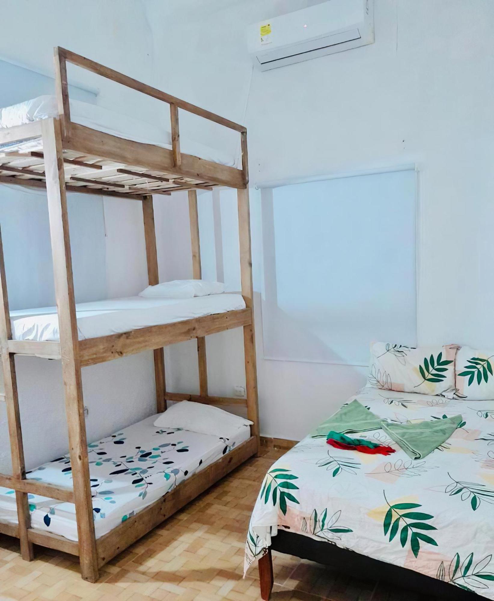 Hostal Badillo Sv Cartagena Ngoại thất bức ảnh